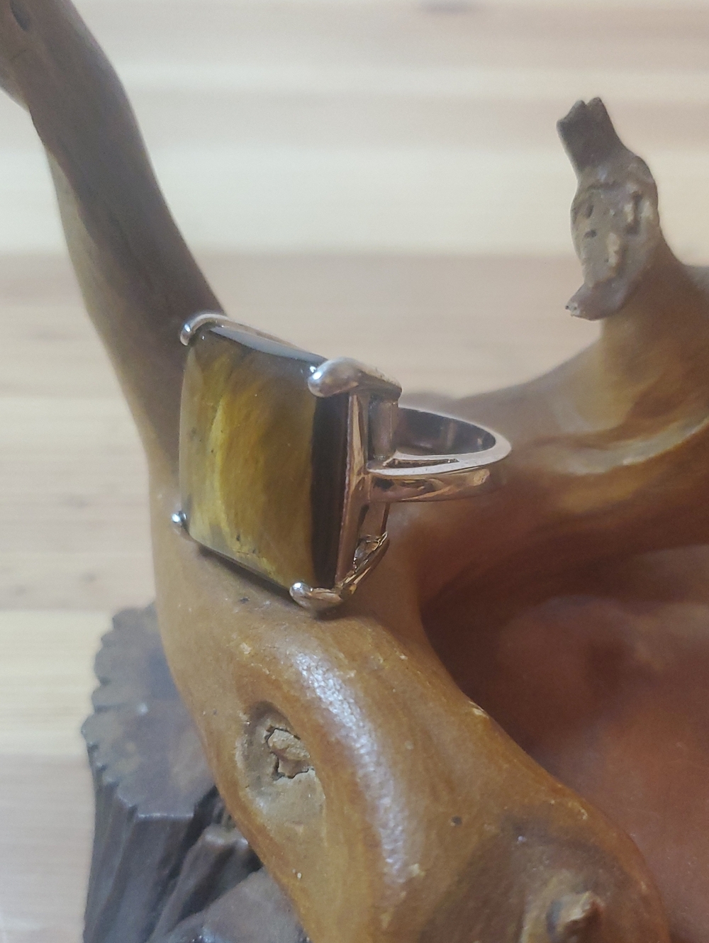 Natural Tiger Eye Ring Silver tone Vintage Bohemian SIZE 7 Energy Stone D